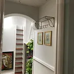 Het Huis Met De Barbies